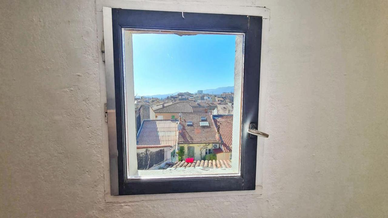 Gregbnb - T2 Climatise Mezzanine - Atypique - Centre Ancien Toulon Exteriör bild